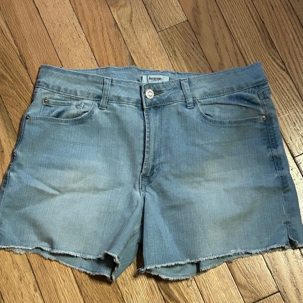 Kensie Jeans Womens Light Wash Raw Hem Denim Shorts Size 6 28 Blue Stretch T29-9